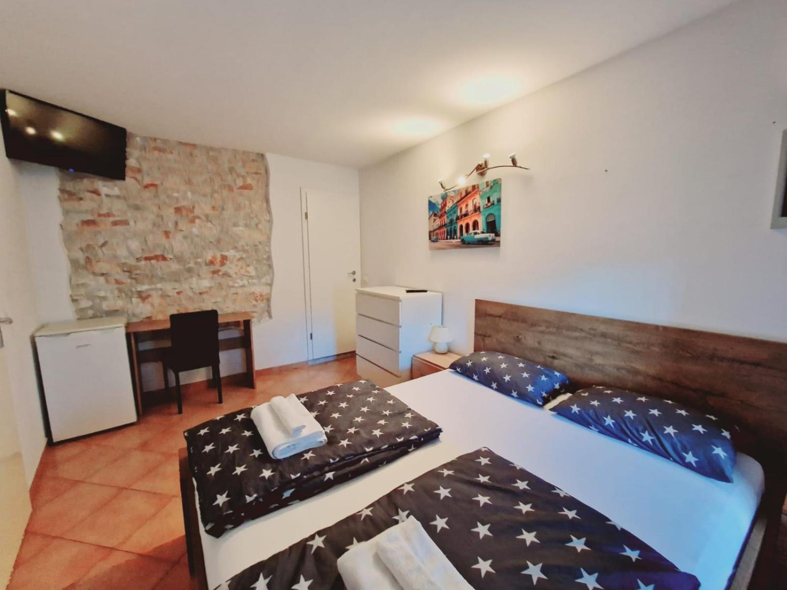 Damian Apartmán